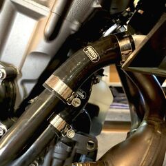 Samco Sport / サムコスポーツ シリコンラジエータークーラントホースキット ブラック Yamaha YZF R7 2022 - 2025 7 ピース | YAM-96-BK