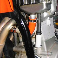 サムコスポーツ / Samco Sport KTM 450 SX 2001 - 2006 3 ピース シリコンラジエーター クーラントホースキット | KTM-4-OR