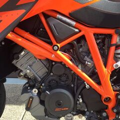 サムコスポーツ / Samco Sport KTM 1050 アドベンチャー 2015 - 2016 2 ピース Y-ピース Race Design シリコンラジエーター クーラントホースキット | KTM-65-OR