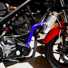 サムコスポーツ / Samco Sport Yamaha MT 03 2016 - 2020 2 ピース シリコンラジエーター クーラントホースキット | YAM-79-BU