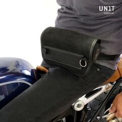Unitgarage / ユニットガレージ Handlebar bag Sahara Split leather, JetBlack | U038-JetBlack