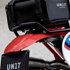 Unitgarage / ユニットガレージ Rear fender with license plate kit, Red | 1651+1682-Red