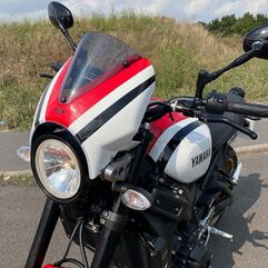 Pyramid Plastics / ピラミッドプラスチック Fly Screen | Dynamic White Scheme | Yamaha XSR 700 2020> | 22210D