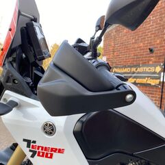 Pyramid Plastics / ピラミッドプラスチック - 欧州系バイク用品専門店