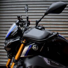 Pyramid Plastics / ピラミッドプラスチック Handguards | Matte Black | Yamaha MT-09 2021> | 30203M