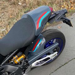 Pyramid Plastics / ピラミッドプラスチック Seat Cowl | Storm Fluo/Cyan Storm Colours | Yamaha MT-09 2021> | 12416D