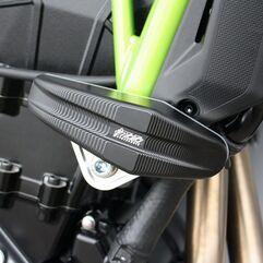 GSGモトテクニック クラッシュパッドセット “Streetline” アタッチメント ブラックアノダイズド Kawasaki Z 650 (2017 -) | 1505040-K65-SH