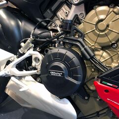 GBRacing / ジービーレーシング V4S Streetfighter Clutch Cover 2020-2022 | EC-V4S-SF-2020-2-GBR