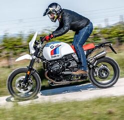 Unitgarage / ユニットガレージ Kit NineT PARIS DAKAR GR86 with accessoires | 2416_URBANGS_A