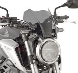 GIVI / ジビ Screen for Honda CBR 125 R 18-, CB 300 R, color smoke, dim. HxW 21x28 cm, fitting kit included | A1164