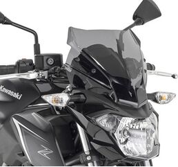GIVI / ジビ Screen for Kawasaki Z650 17-19, color smoke, dim. HxW 28x33 cm, fitting kit included | A4117