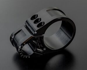 ABM / エービーエム Stand pipe bracket Standard Ø41 mm for clip-on, バージョン: 右側, カラー: ブラック | 400450-A94-F15