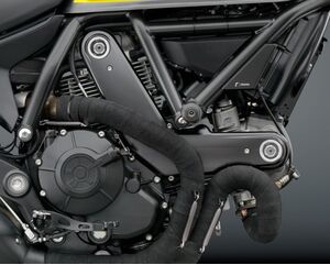 Rizoma / リゾマ  Timing belt Cover, Black Anodized | ZDM123B