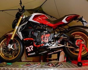 サムコスポーツ / Samco Sport MV Agusta Brutale 800 2013 - 2019 3 ピース シリコンラジエーター クーラントホースキット | AGU-6-RD