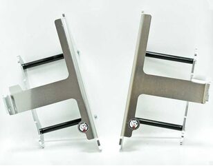AXP-Racing / エーエックスピーレーシング ラジエーターブレース - ブラックスペーサー | AX1291