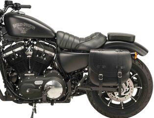 CustomAcces / カスタムアクセス Hd Right Saddlebag, Black | AP0008N