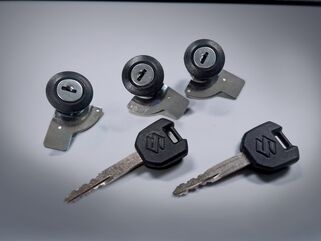 Suzuki / スズキ トップ & サイドケース Keys & ロック セットs | 95700-21810-000