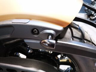 Access Design / アクセスデザイン Indian Bobber rear turn signal protection plate | COCI001AR