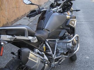 Altrider / アルトライダー Crash Bars for the BMW R 1250 GS - Silver - With Mounting Bracket | R118-0-1002