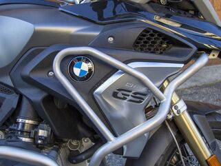 Altrider / アルトライダー Upper Crash Bars for the BMW R 1250 GS - Triple Black (Grey) | R118-6-1001