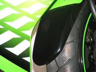 Powerbronze / パワーブロンズ マッドガードエクステンダー KAWASAKI ZX10-R 08-10/ZX6-R 09-16/Z1000SX 11-13/Z800 13-16 | 650