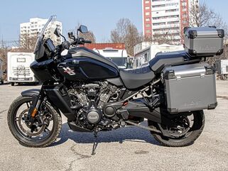 Bumot （ビュモト）Defender EVO Pannier System for Harley Davidson 2022 Pan America 1250  | 124E-06