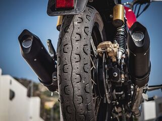 GPR / ジーピーアール Original For Royal E. Interceptor 650 2019/20 E4 Homologated Slip-On Catalized Furore Evo4 Nero | E4.ROY.6.CAT.FNE4