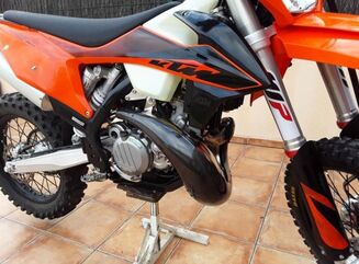 Meca-System / メカシステム Protects pot carbon KTM 250/300 TPI / HUSQVARNA 250/300 AM TEi 2020 | K-5154