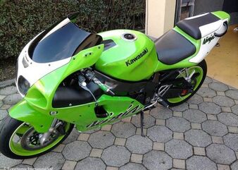 Powerbronze / パワーブロンズ スタンダード スクリーン KAWASAKI ZX7-R ダーク ティント | 410-K130-002