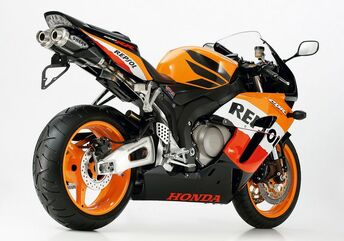 SHARK / シャークマフラー Track 1000 スリップオンエキゾースト (4-2) HONDA CBR1000RR (SC57-2004) | 850100