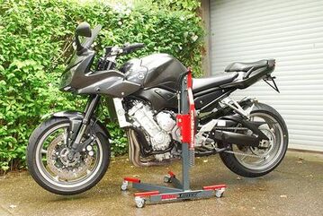 Bike Tower Stand / バイクタワースタンド Yamaha FZ1 Fazer (06'-11')