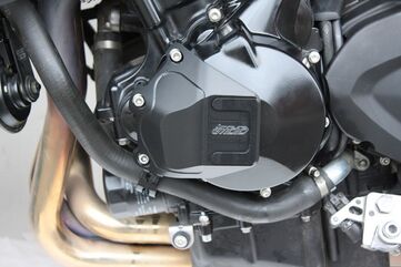 GSGモトテクニック エンジンガード / オルタネーター Triumph ストリートトリプル 675 (2007-2012) | 122-122-70-T211L