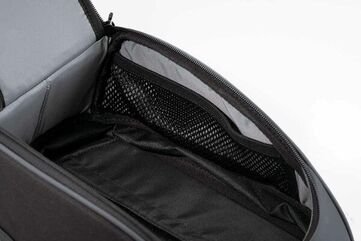 SW Motech ION one tank bag. B-stock. 5-9 l. For ION tank ring. 600D Polyester. | B.BC.TRS.00.201.10001