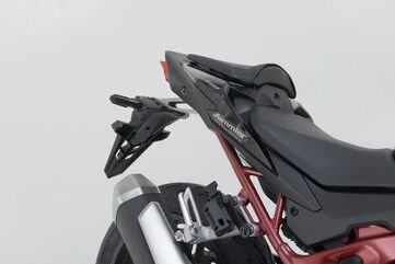 SW Motech PRO BLAZE H saddlebag set. Black. Honda CB750 Hornet (22-). | BC.HTA.01.740.31901