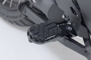 SW MOTECH / SWモテック ION フットレストキット ブラック XT660Z (07-10) X/R (04-16), XT1200Z (16-). | FRS.06.011.10101/B