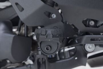 SW MOTECH / SWモテック EVO フットレストキット ブラック BMW R 1200 GS, R 1250 GS, R 1300 GS. | FRS.07.112.10302/B