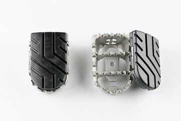 SW MOTECH / SWモテック ION フットレストキット Aprilia Tuareg 660 (21-). | FRS.13.011.10200/S