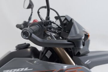 SW MOTECH / SWモテック Adventure ハンドガードキット ブラック Honda CRF300L, Triumph スクランブラー 400X. | HDG.00.220.34400/B