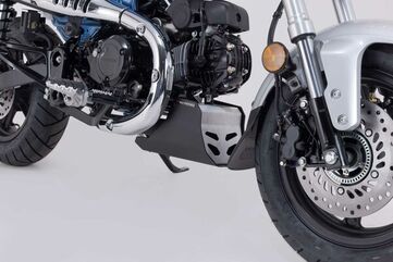 SW MOTECH / SWモテック エンジンガード ブラック/シルバー Honda Dax 125 (22-). | MSS.01.203.10000