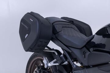 SW MOTECH / SWモテック PRO BLAZE H サドルバッグセット ブラック Honda CBR650R / CB650R (18-). | BC.HTA.01.740.36500