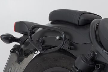 SW MOTECH / SWモテック Legend Gear （レジェンドギア） サイドバッグシステム LC ブラックエディション Honda CMX500 Rebel (16-). | BC.HTA.01.887.20101
