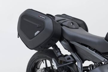 SW MOTECH / SWモテック PRO BLAZE サドルバッグセット ブラック Yamaha MT-09 (23-). | BC.HTA.06.740.35900
