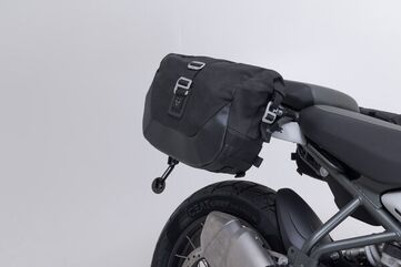 SW MOTECH / SWモテック Legend Gear （レジェンドギア） サイドバッグシステム LC ブラックエディション Royal Enfield Himalayan (23-). | BC.HTA.41.620.20100
