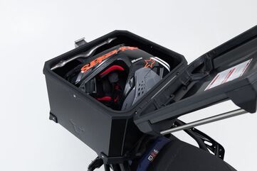 SW MOTECH / SWモテック TRAX ADV トップケースシステム ブラック BMW R 1300 GS (23-). BMW トップケースホルダー | GPT.07.975.70100/B