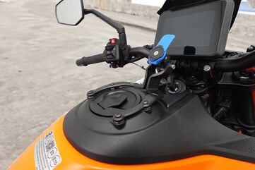 Evotech Performance / エボテックパフォーマンス Quad Lock サットナビマウント | PRN014568-016997