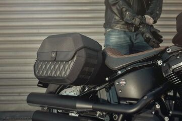 SW-MOTECH Legend Gear side bag system LH Harley-Davidson Softail Slim (12-17). | BC.HTA.18.682.20700