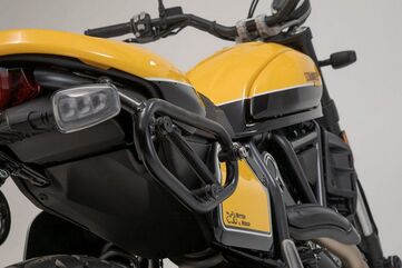 SW-MOTECH / SWモテック Legend Gear （レジェンドギア） サイドバッグシステム LC ブラック edition Ducati スクランブラー models (18-). | BC.HTA.22.916.20100