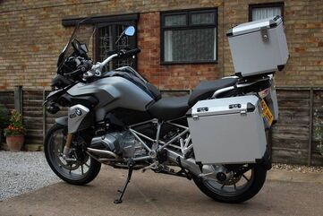 Bumot （ビュモト） パニアシステム BMW R 1200GS LC / GSA LC