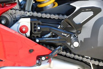 CNC Racing / シーエヌシーレーシング Adjustable rear sets RPS Ducati Panigale V4 series for V4, V4 S and V4 Speciale | PE406