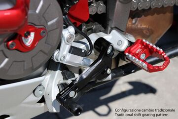 CNC Racing / シーエヌシーレーシング Gear/Rear brake levers kit Ducati Multistrada - SLIDE | PEC02